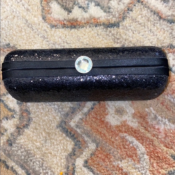 Mission small sparkly clutch - Picture 2 of 4